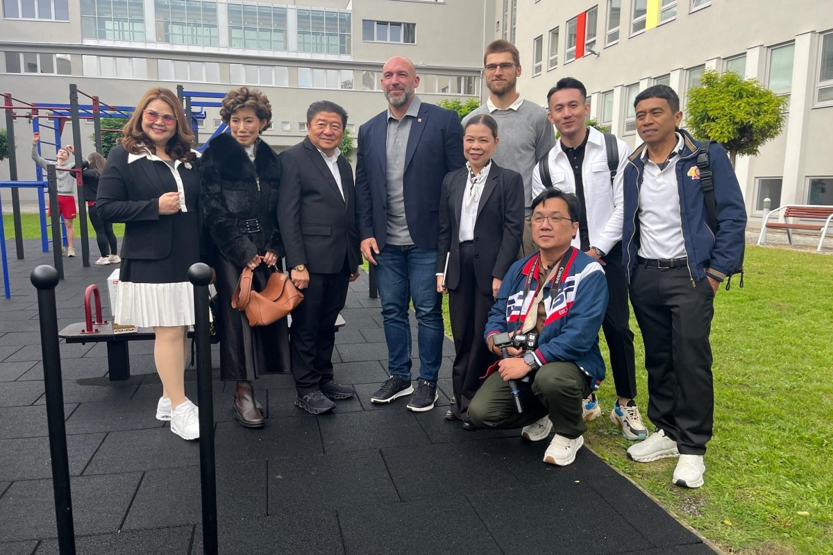 Thajská delegace přijela poznat model dvou škol pod jednou střechou