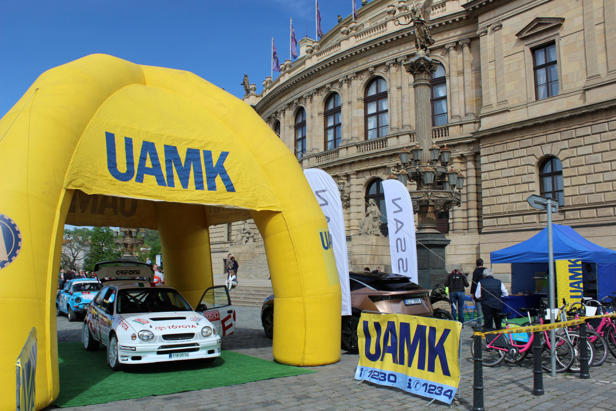 Pozvánka ÚAMK: Rallye Praha Revival 2025: Setkání legend Pozvánka ÚAMK: Rallye Praha Revival 2025: Setkání legend