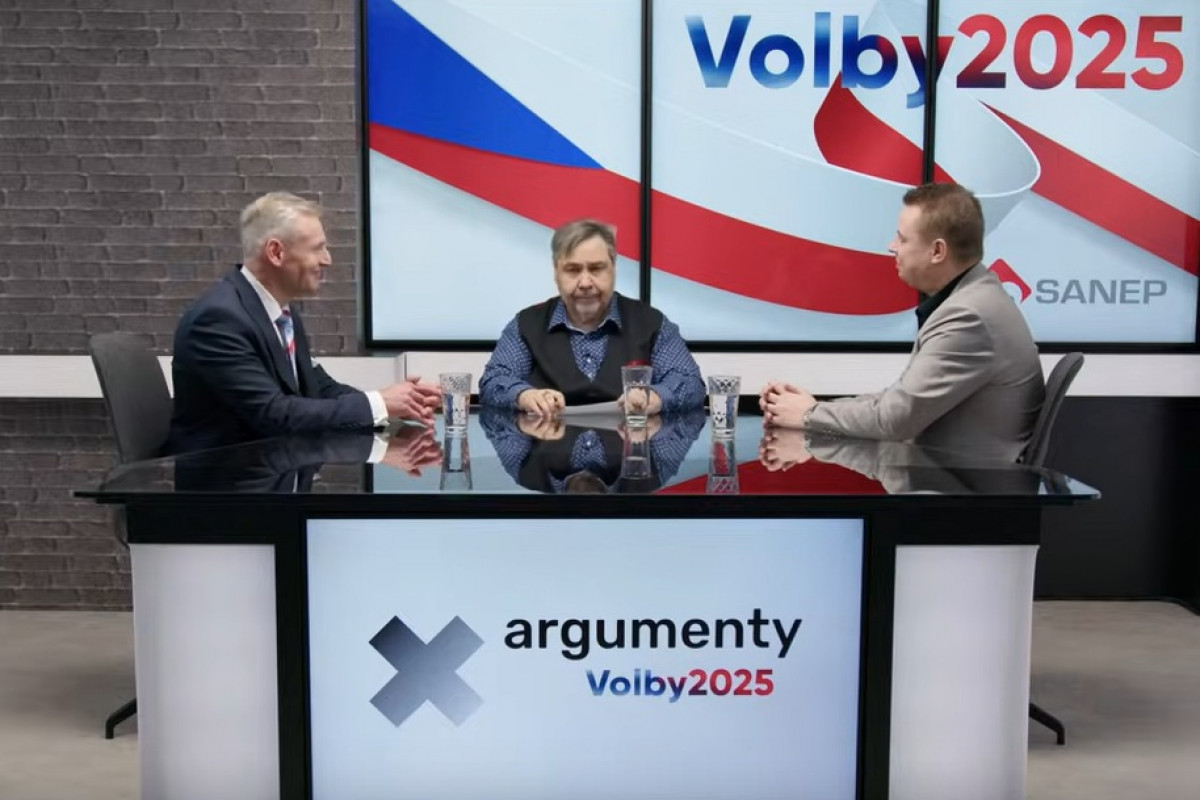 SANEP: Fiala ohrožuje demokracii více než Fico, myslí si Češi