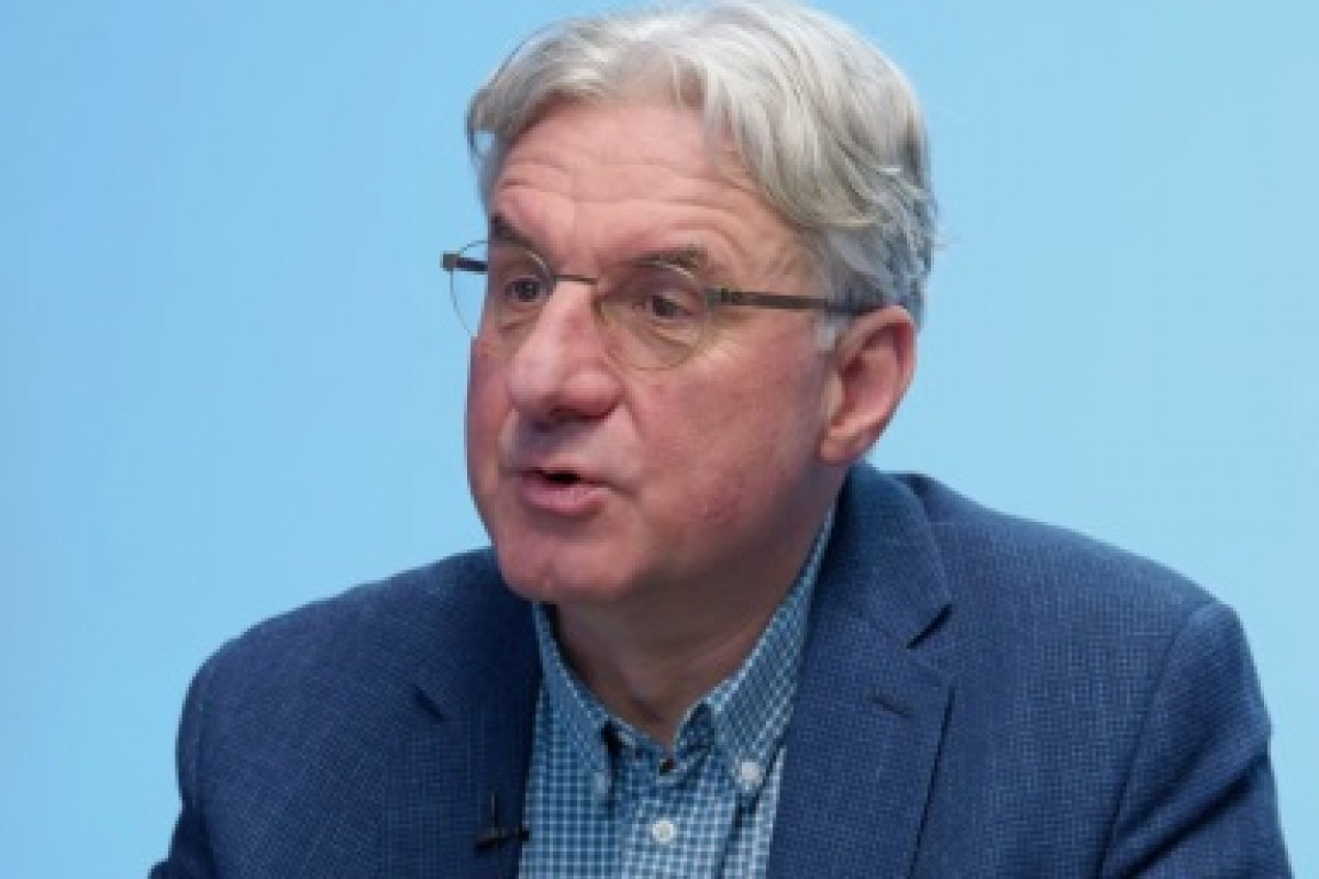 Hysterický populismus koalice SPOLU. Zahradil se stydí