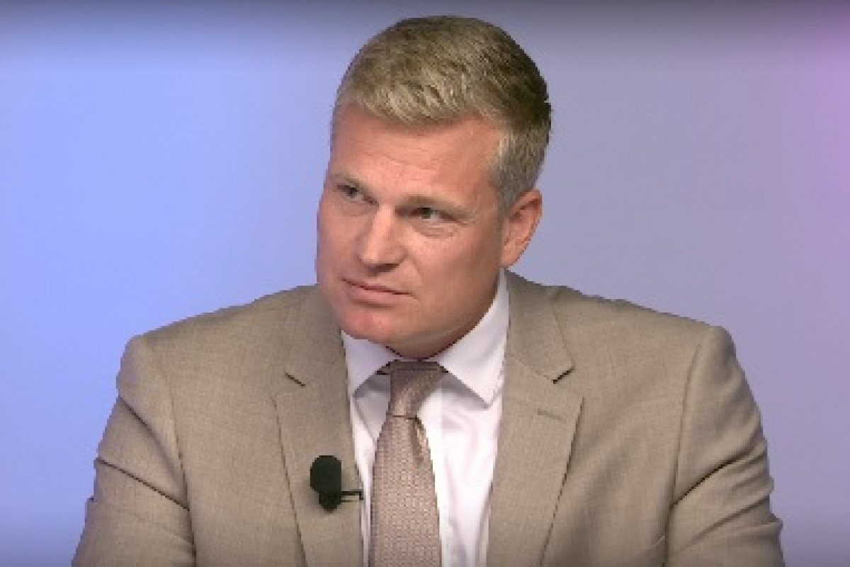 Špatný příklad a politická puberta za volantem europoslance Turka Špatný příklad a politická puberta za volantem europoslance Turka
